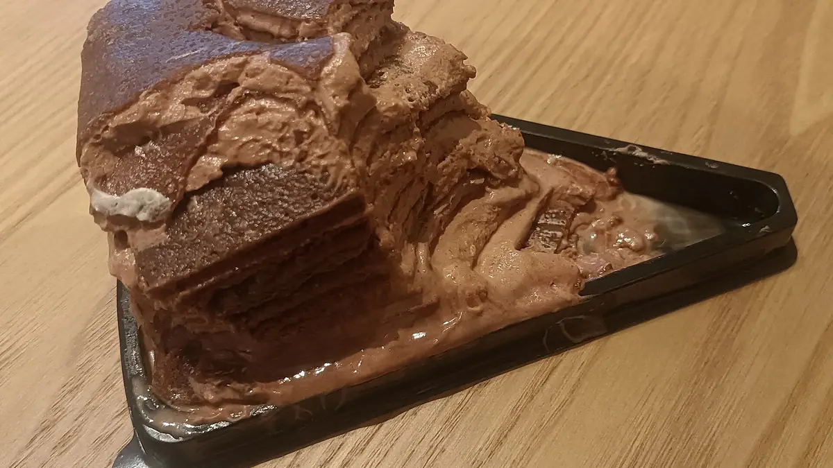 Cake Shop bakes