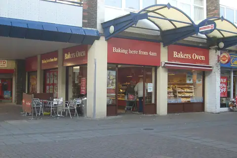 Cakes & Bakes photo 2